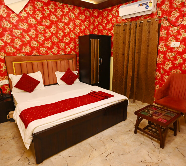 King size bed